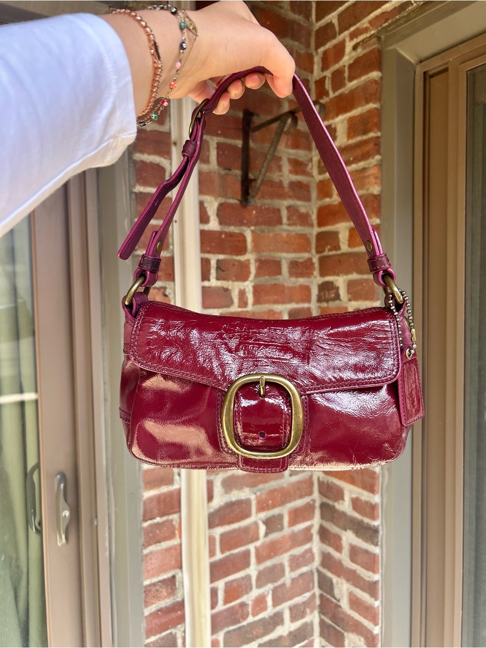 Vintage Coach patent leather Bleeker shoulder back style 12372 burgundy maroon